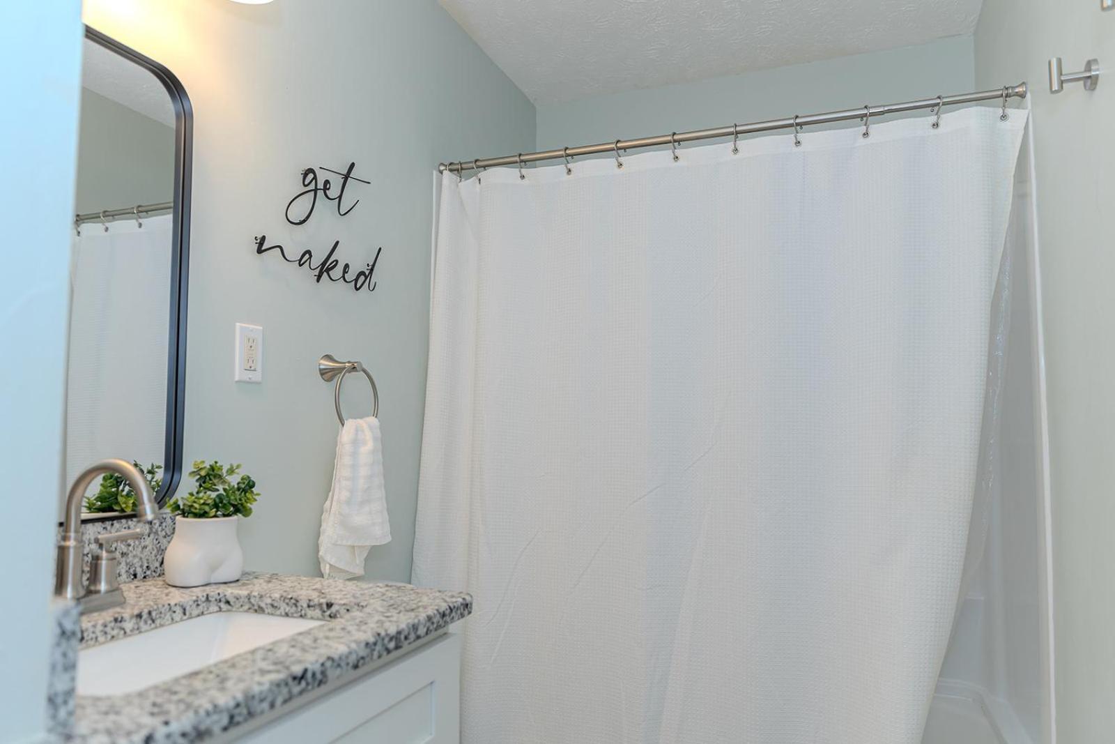 Coastal Cottage 1/2 Mile From Covington Square Luaran gambar